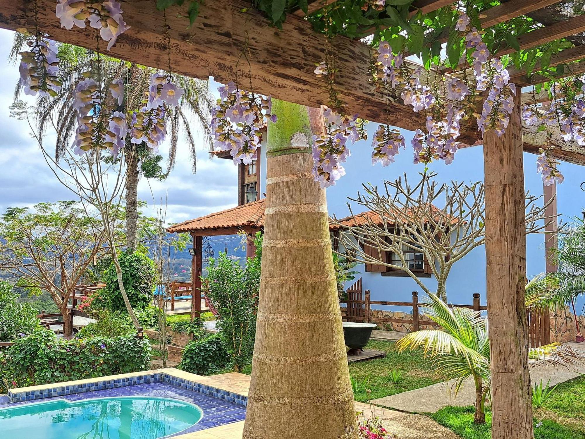 Pousada Residencia Balestra ทีราเดนเจส ภายนอก รูปภาพ