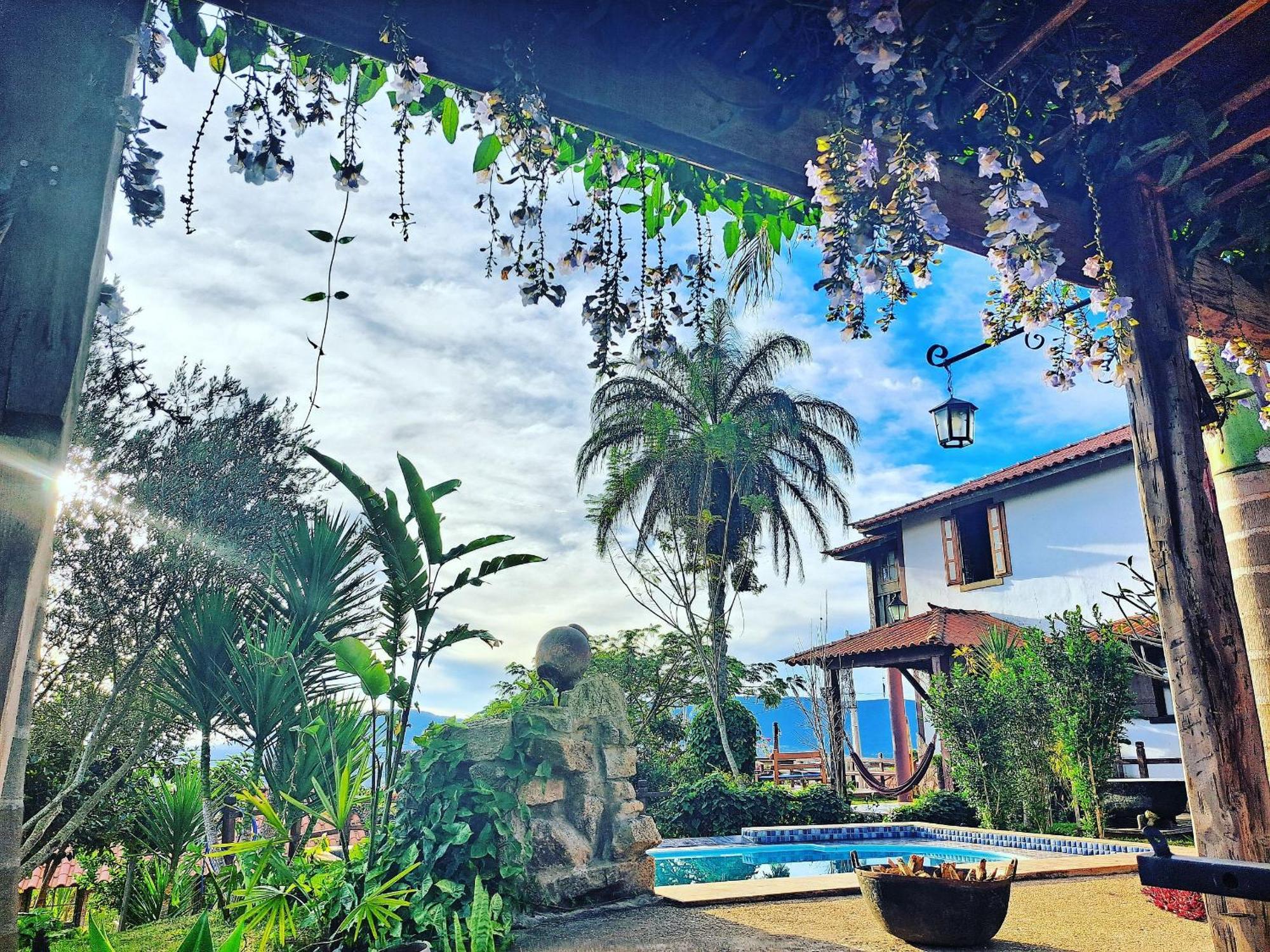 Pousada Residencia Balestra ทีราเดนเจส ภายนอก รูปภาพ