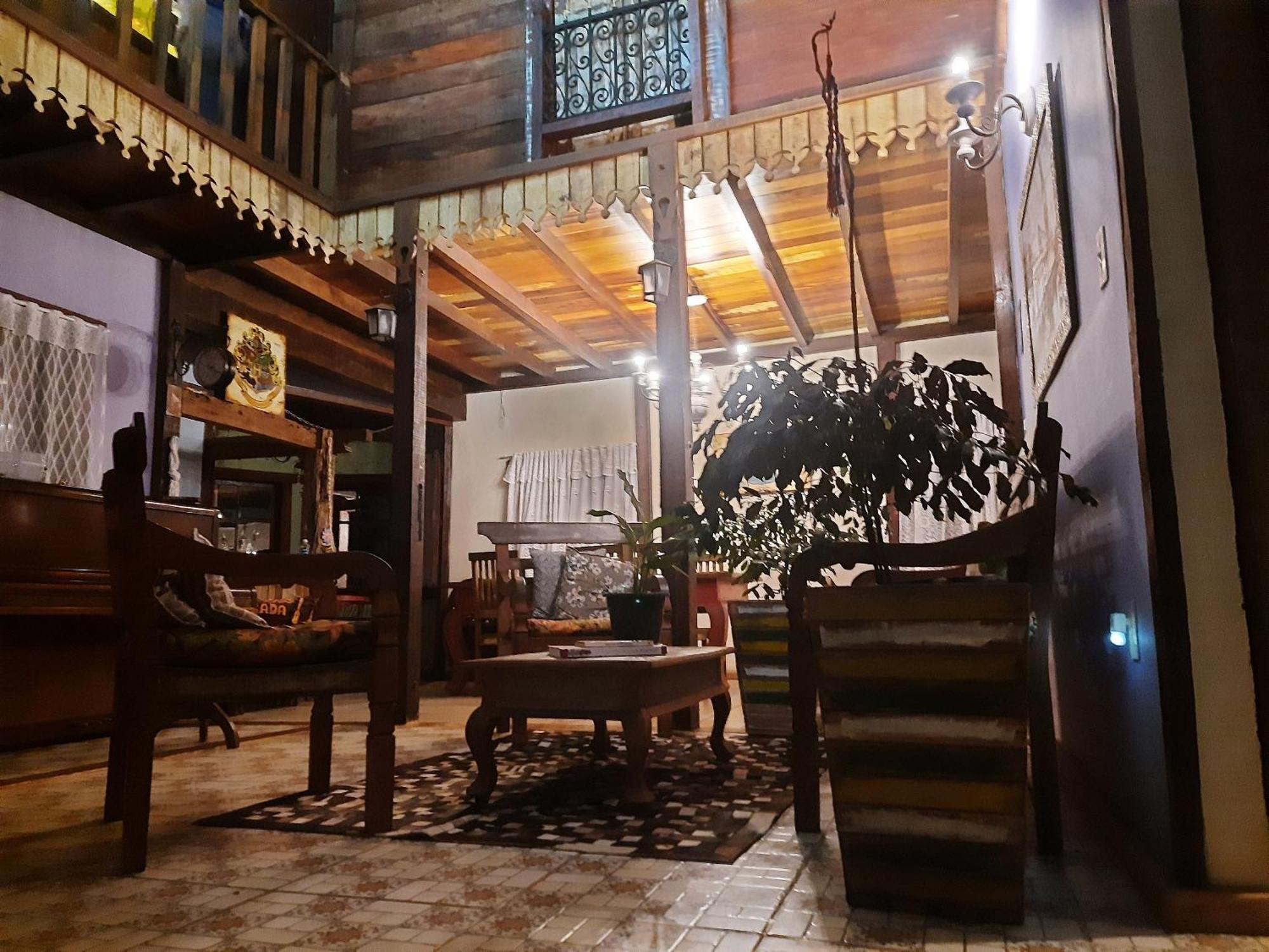 Pousada Residencia Balestra ทีราเดนเจส ภายนอก รูปภาพ