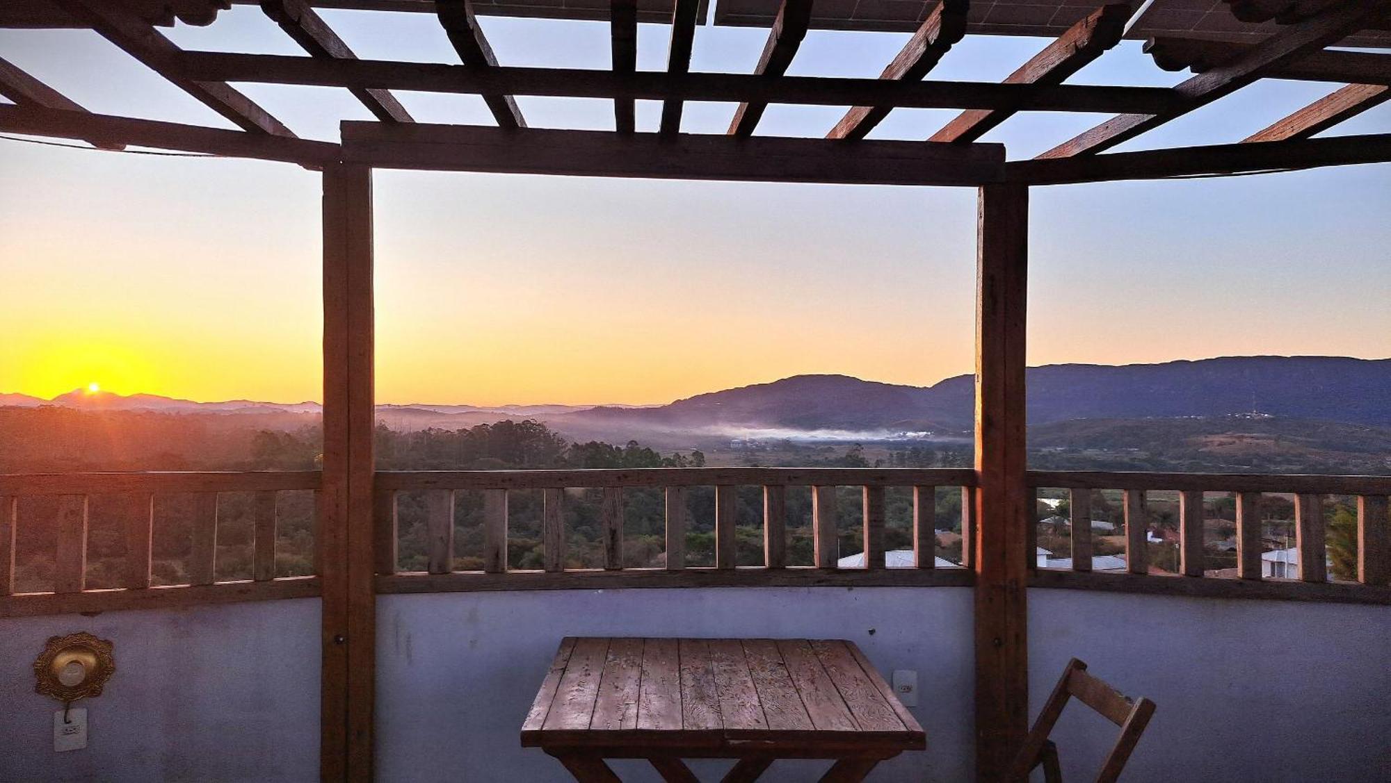 Pousada Residencia Balestra ทีราเดนเจส ภายนอก รูปภาพ